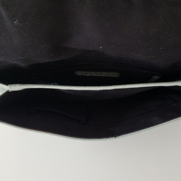 BCBGeneration "Charlie" Clutch - Picture 3 of 5